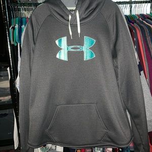 🍓Excellent condition Under Armour sweatshirt XL